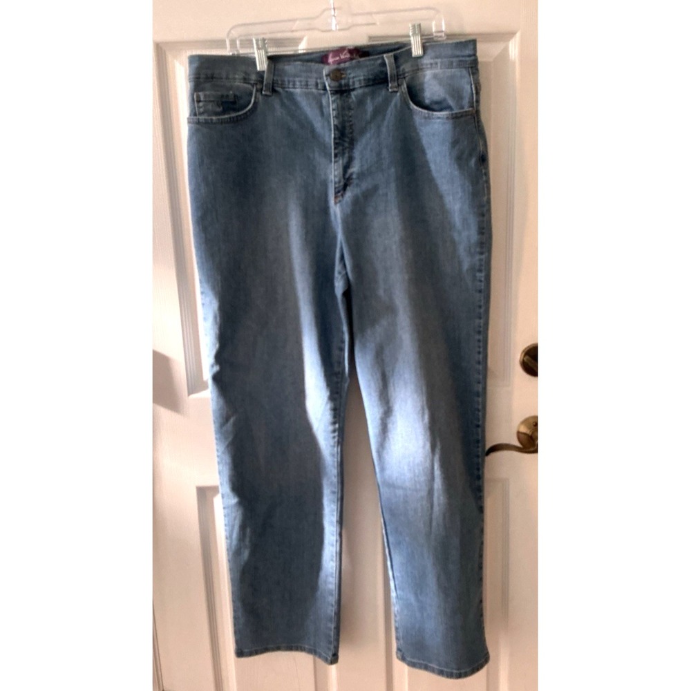 Gloria Vanderbilt Amanda Sz 18 Straight Leg Women's Blue Denim Jeans